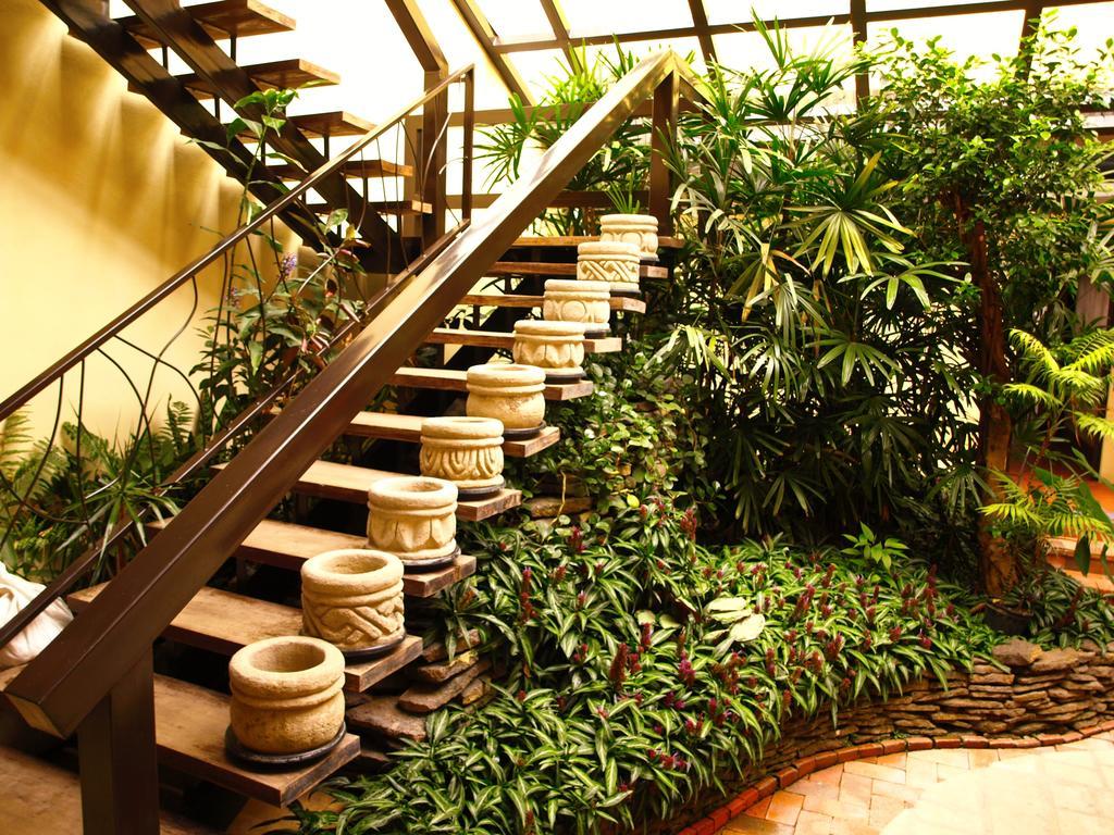 Hotel The Palm House Inn Сан-Хосе Экстерьер фото